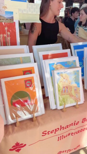 ✨✨ So many pretty things and pretty, supportive humans at Spring Vibe Denver in RiNo!!!! 

Today and tomorrow, you will find everything from fine art to ceramics to leather goods and so many other handmade and handcrafted goods by real humans! 

🌮🎶☕️🖼️ This is all while you enjoy cocktails from our Vibe bar, tasty coffee creations, delicious food trucks, a walkable art gallery and our incredible DJ @dj_cyn!