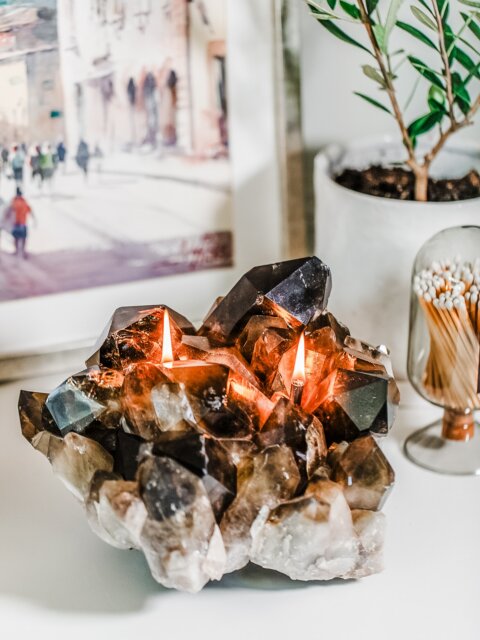 WOW! 🤩 Would you just look at this stunning talent being showcased at the Houston Vibe Art Fair next weekend @sawyeryards?! 

Over 120 artists and markets showcasing their handcrafted wares, an art gallery showcase, two Vibe bars, espresso counter, vinyl DJ and tasty food! 

📍See you there. More event details on our website, link in bio.