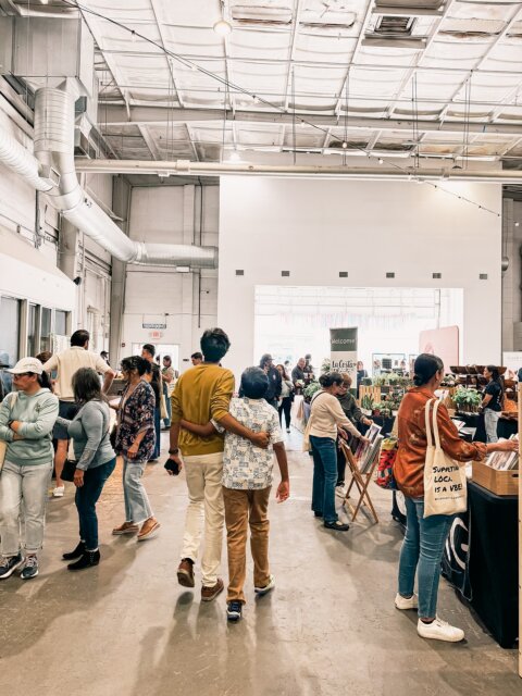 Final day of Houston Spring Vibe. 🌀

Join us today, 11–5. 
125+ artists and makers, cocktails, globally inspired food and indoor shopping.

Free to attend. @sawyeryards