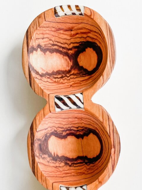 🙂‍↕️🙂‍↕️ Your favorite local Colorado artists and incredible makers from across the country are coming together for one unforgettable weekend. 🎨 Shop over 140 artists and makers while enjoying cocktails, coffee, chef-driven food trucks, our gallery and DJ Cyn. Swipe to discover some of the artists you’ll meet.

🗓️ August 8 + 9 | 𝟭𝟭𝗮𝗺-𝟱𝗽𝗺
📍 The Arch @rinoartsdistrict